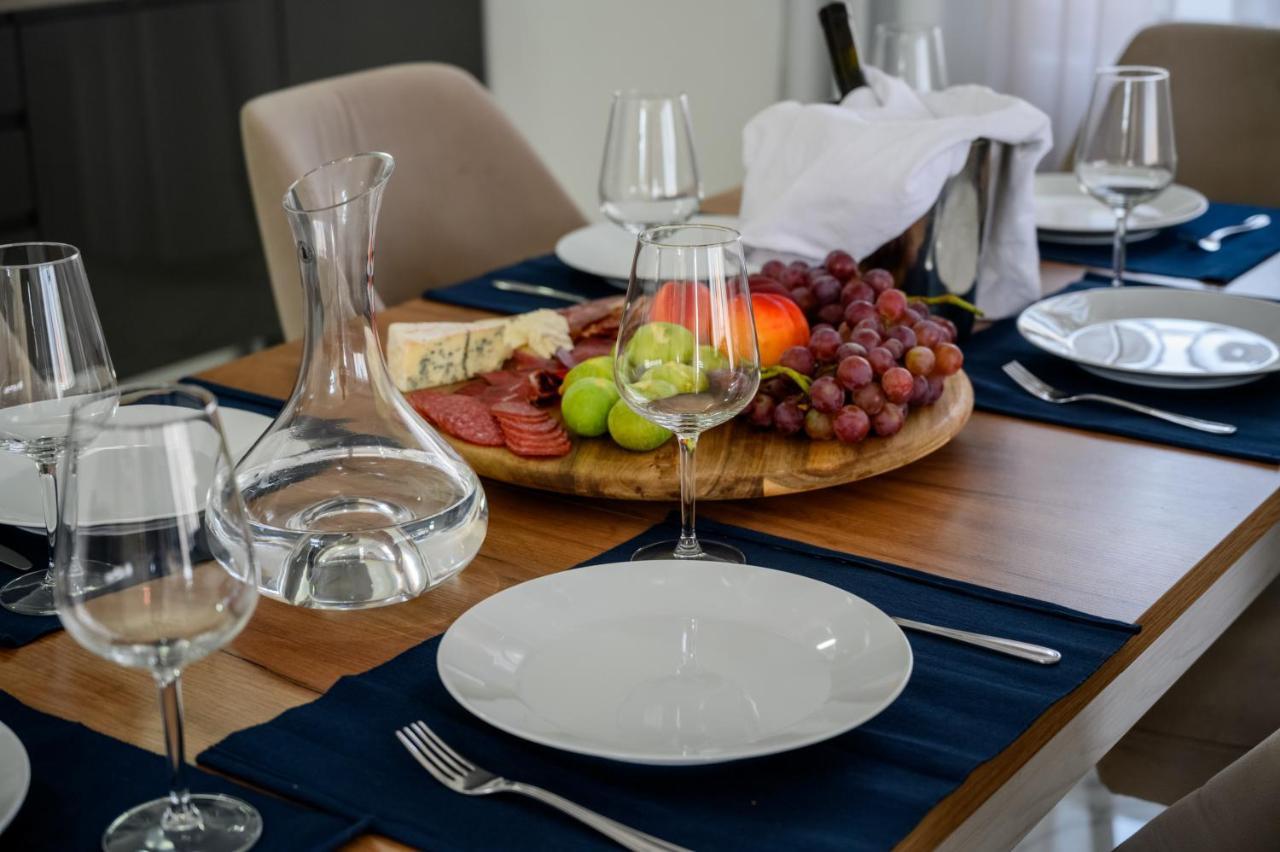 Luxury Scandinavian Ούλτσιν Εξωτερικό φωτογραφία